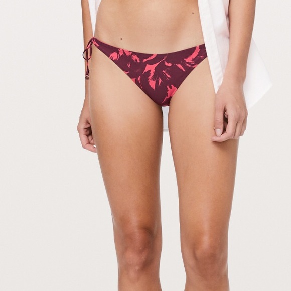 Lululemon Sun Soaker LR Cheeky bikini swim Bottom - Picture 6 of 10